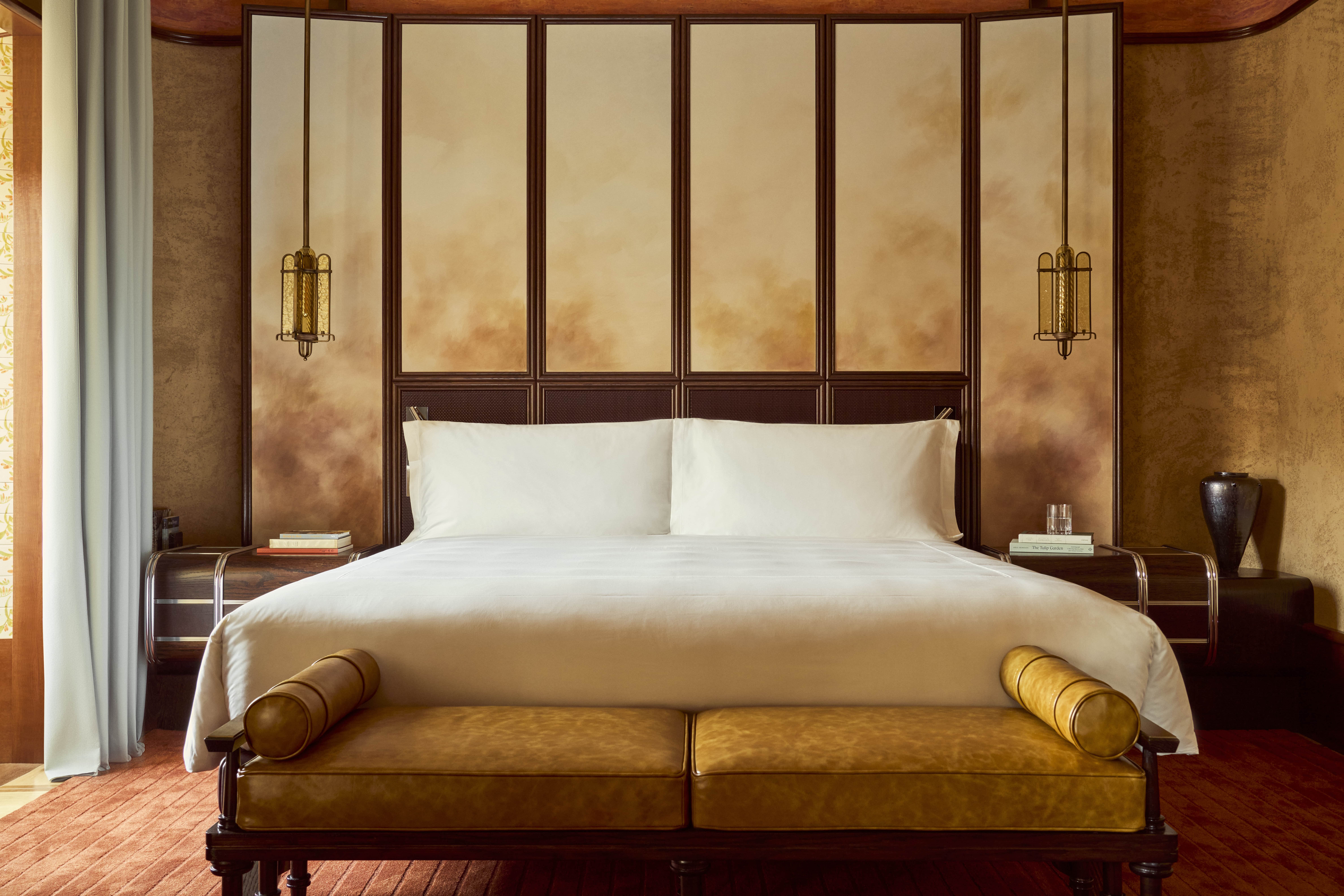© Alexandre Tabaste - Suite Bedroom - Orient Express La Minerva-min