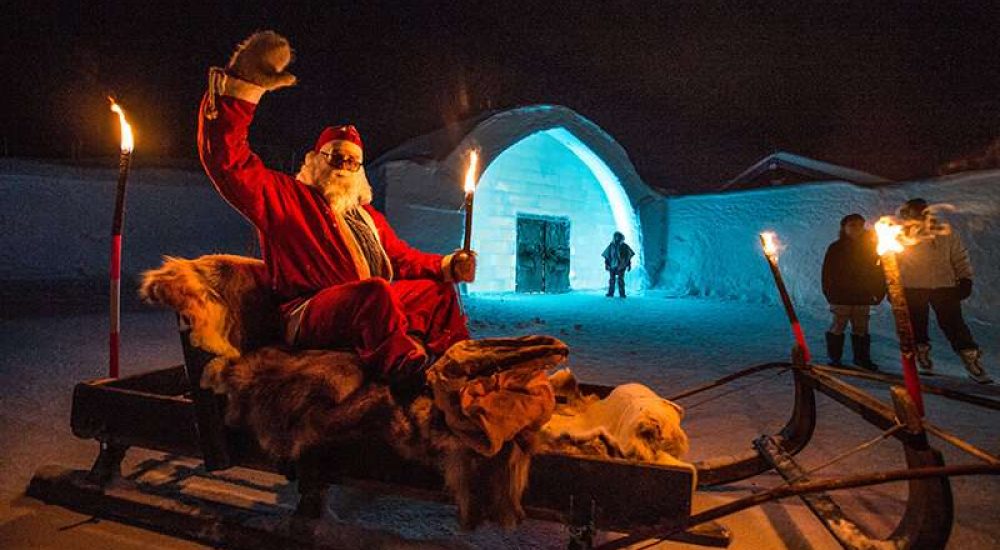 Christmas Icehotel by Asaf Kliger
