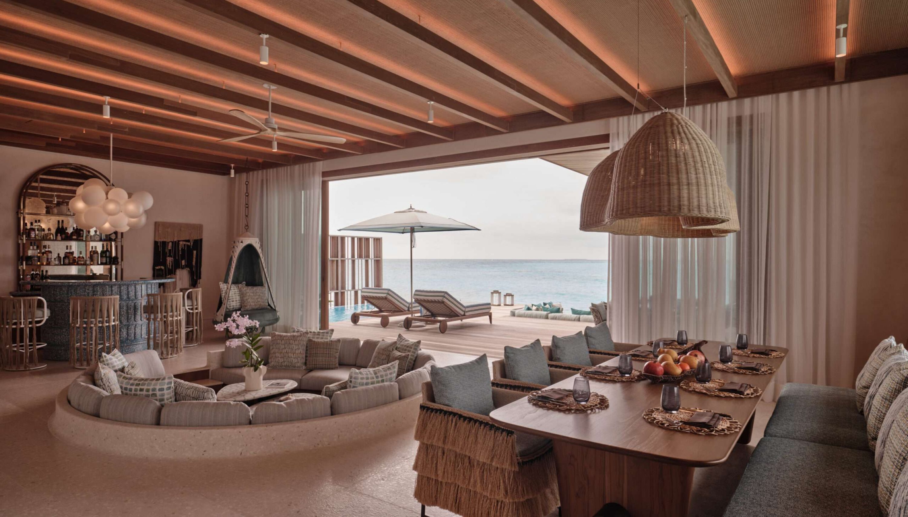 Here MockUp Villa - Living & Dining Room 2