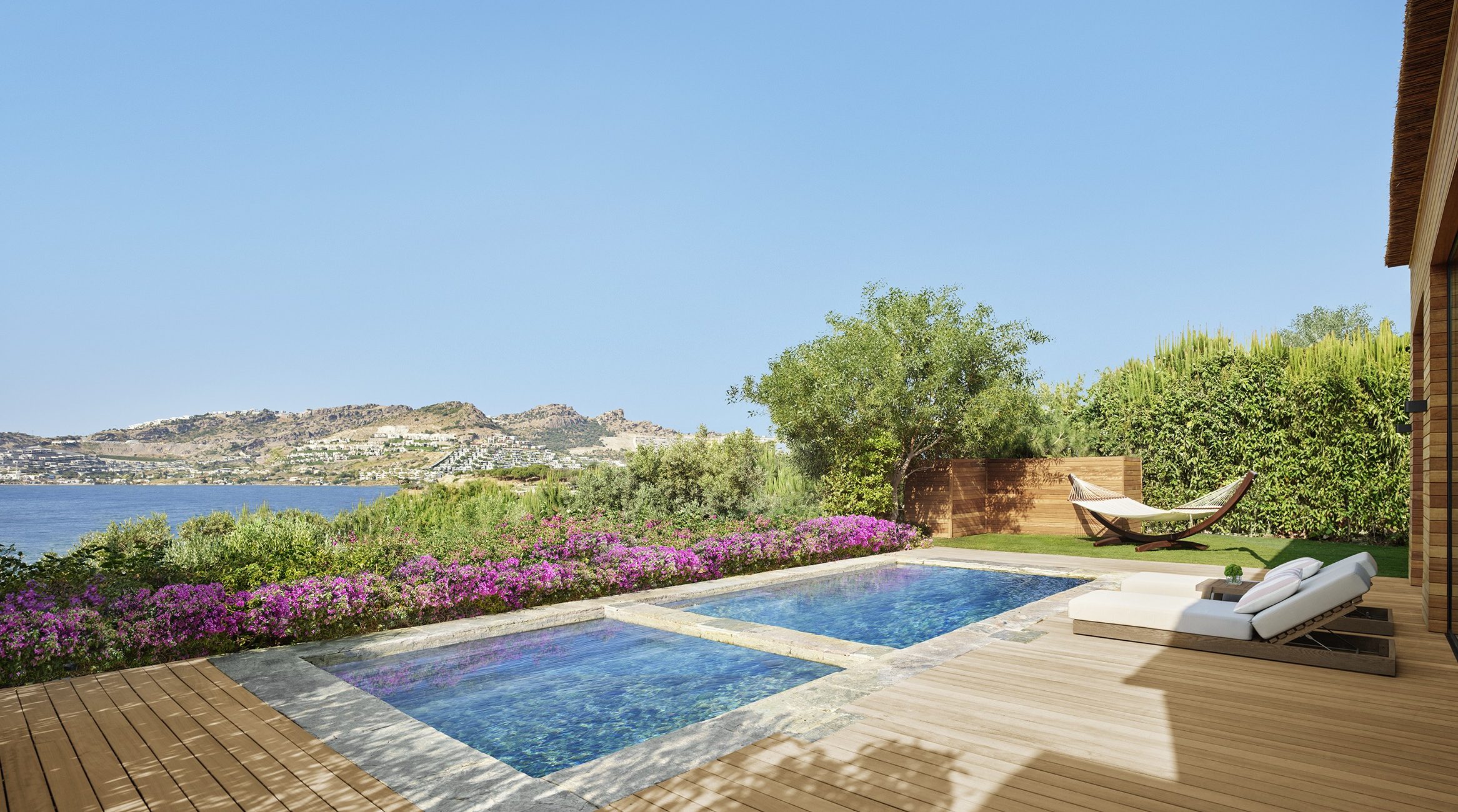 Tilkicik-Bay-Pool-Suite-Terrace Bodrum